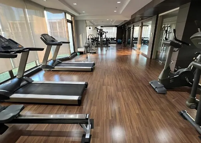 Executive 2 Beds Nana Bts 5 Mins Apartment *
