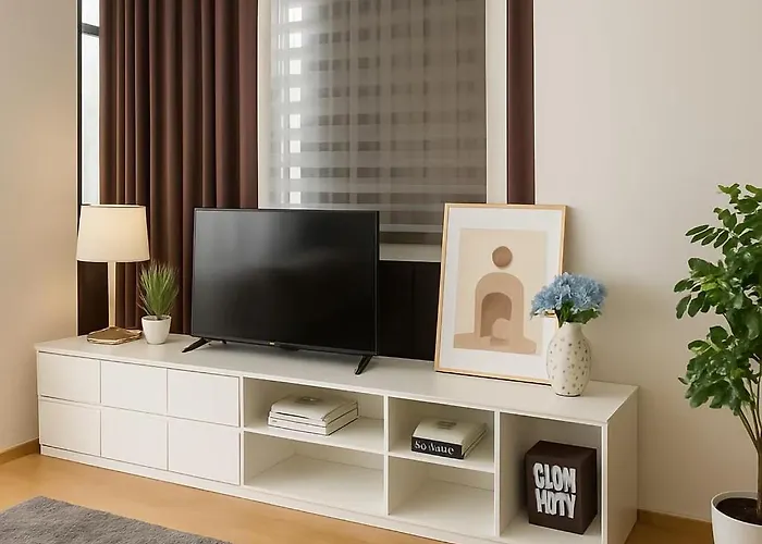 Executive 2 Beds Nana Bts 5 Mins Apartment *